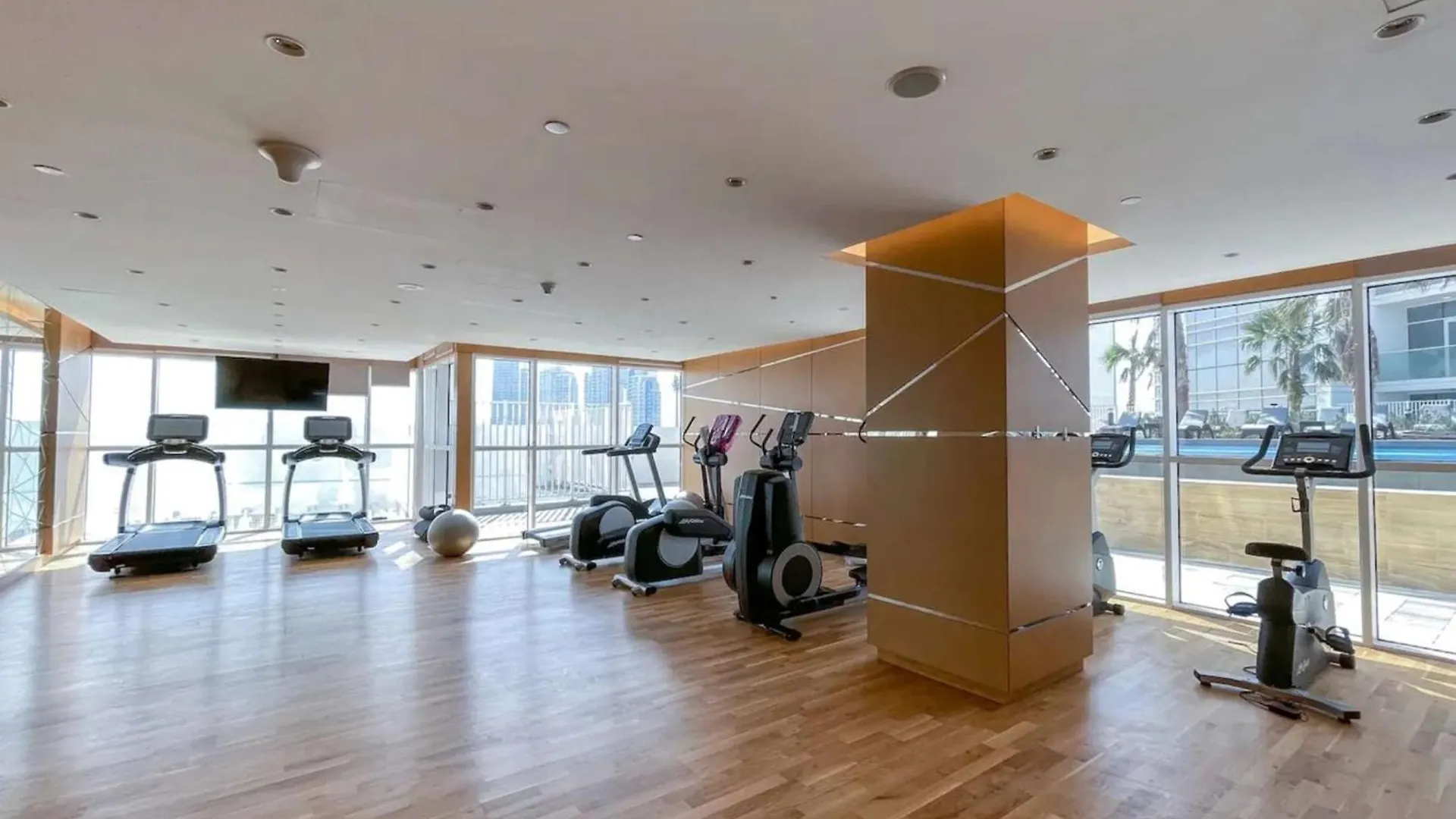 Apartment Pvh - Golf View Studio - Carson C Dubai